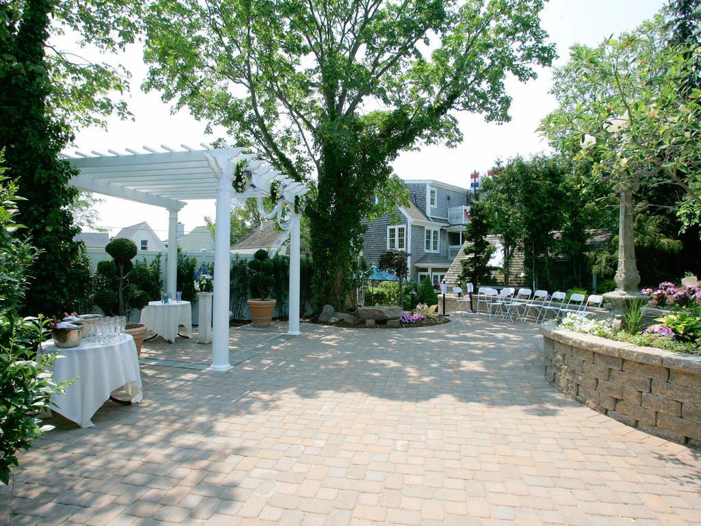 Brass Key Guesthouse Adults Only プロビンスタウン エクステリア 写真
